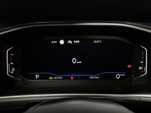 Volkswagen T-Roc 1.5 TSI Style | PANO | NAVI | STOELVERWARMING | ACC |