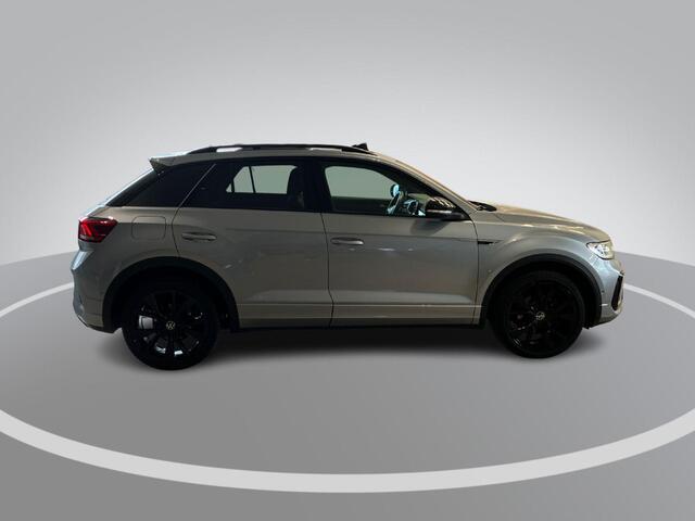 Volkswagen T-Roc 1.5TSI/150PK DSG R-line · Panoramadak · Camera · Apple/Android Car Play · Navigatie
