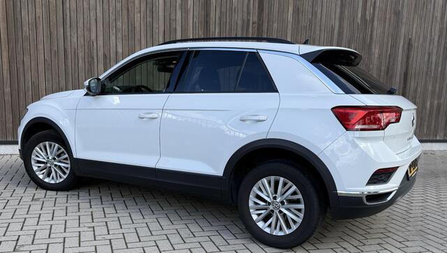 Volkswagen T-Roc 1.0 TSI Style ACC | AIRCO | CARPLAY | NAVI | LANE |