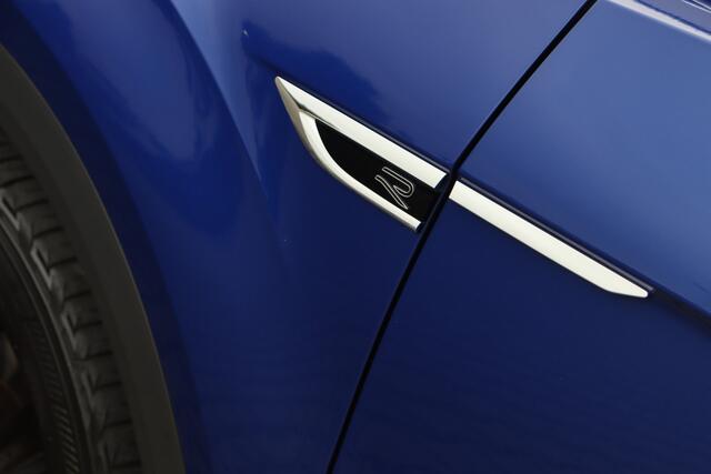 Volkswagen T-Roc 1.5 TSI R-Line | Pano | Trekhaak | Camera |