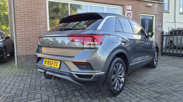 Volkswagen T-Roc 1.5 TSI Sport, Pano, Automaat, BSM, Adpt, Vol!