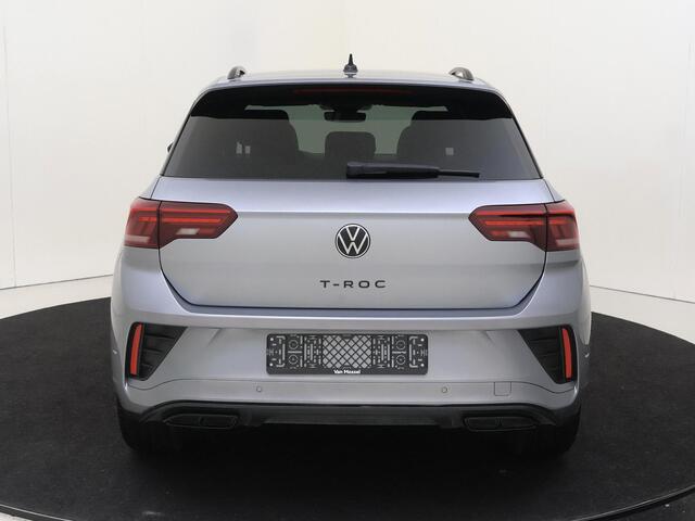Volkswagen T-Roc 1.5 TSI R-Line Edition | Automaat | R-line | Adaptieve Cruise Control | Navigatie | Climate Control | Parkeer Camera | Parkeersensoren Voor en Achter |