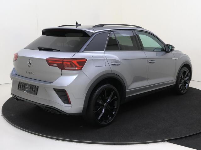 Volkswagen T-Roc 1.5 TSI R-Line Edition | Automaat | R-line | Adaptieve Cruise Control | Navigatie | Climate Control | Parkeer Camera | Parkeersensoren Voor en Achter |