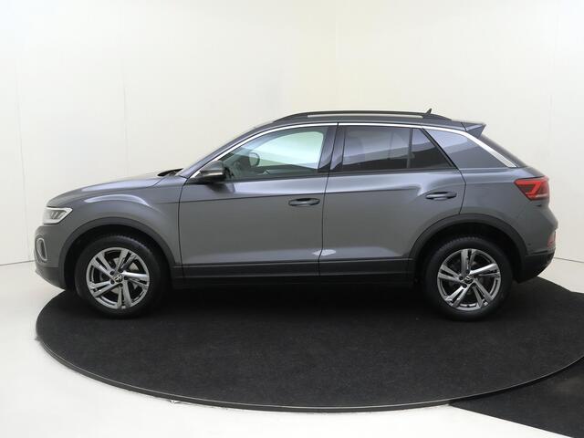 Volkswagen T-Roc 1.0 TSI Life 75 Edition | Navigatie | Camera | Adaptief cruise control | Pack parking | Lm Velgen