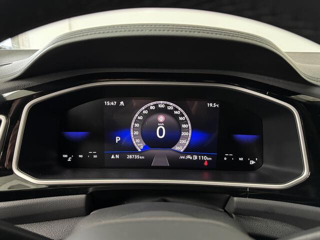 Volkswagen T-Roc 1.5 TSI R-Line | Trekhaak afn. 1.500 kg | Stoelverwarming | Navigatie | Adaptive Cruise Control |