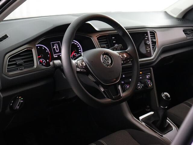Volkswagen T-Roc 1.0 TSI Style Business (ACC / Carplay / PDC V+A / Climate controle)