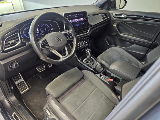 Volkswagen T-Roc 1.5 TSI R-Line Black Style | Stoelmassage | Adaptive | IQ Light | Ergo-stoel | Trekhaak | Camera |