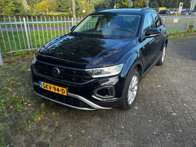 Volkswagen T-Roc 1.5 TSI Life Edition DSG / Navigatie / Camera