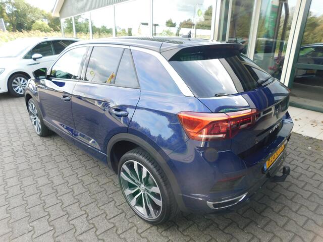Volkswagen T-Roc 1.5TSI 150PK DSG SPORT!! All-in Prijs! Trekhaak!