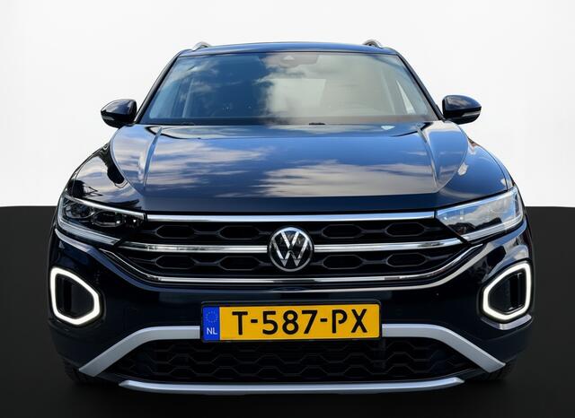 Volkswagen T-Roc 1.5 TSI 150PK DSG STYLE BUSINESS NAVI/IQ.LIGHT/TREKHAAK