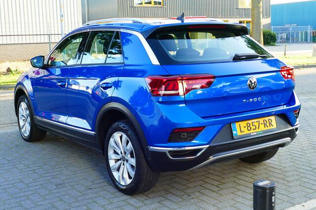 Volkswagen T-Roc 1.5 150pk TSI Sport. Elek Klep, Camera, Stoel&StuurVerw, Virt Cockpit, Clima, Full Led