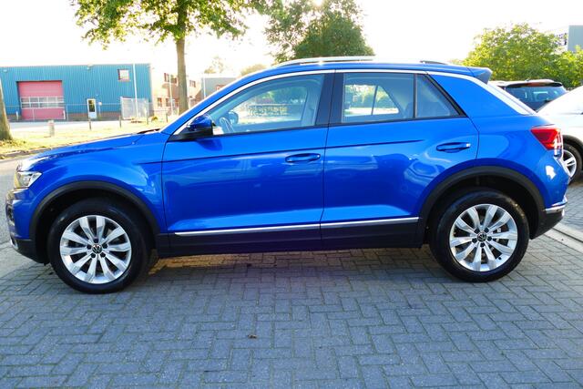 Volkswagen T-Roc 1.5 150pk TSI Sport. Elek Klep, Camera, Stoel&StuurVerw, Virt Cockpit, Clima, Full Led