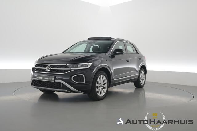 Volkswagen T-Roc 1.5 TSI Style DSG | Pano | Afn. Trekhaak | Matrix LED | Massage | Stoelverw. | Adapt. Cruise | Dodehoekdet.