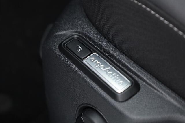 Volkswagen T-Roc 1.5 TSI Style DSG | Pano | Afn. Trekhaak | Matrix LED | Massage | Stoelverw. | Adapt. Cruise | Dodehoekdet.