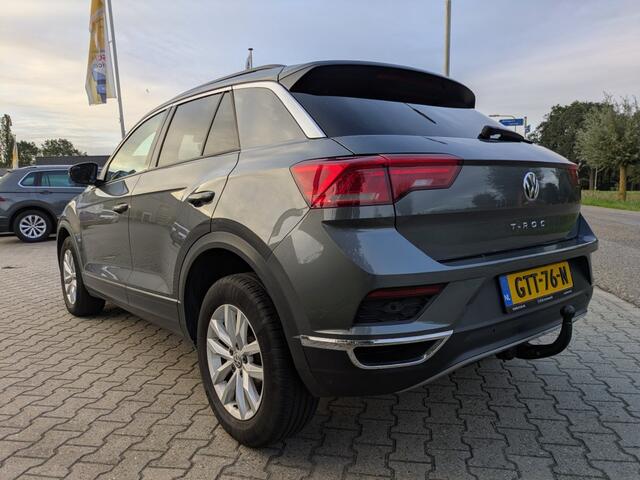 Volkswagen T-Roc 1.5 TSI Sport DSG I Adap. cruise I Camera I Trekhaak I Stoelv.w I Carplay