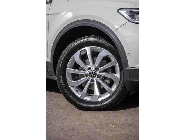 Volkswagen T-Roc 1.5 TSI Life Business