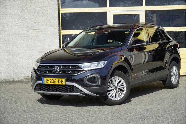 Volkswagen T-Roc 1.0 TSI Life BJ2022 Lmv 16" | Led V+A | Pdc | Airco | Cruise control | Extra getint glas | Nw-model!