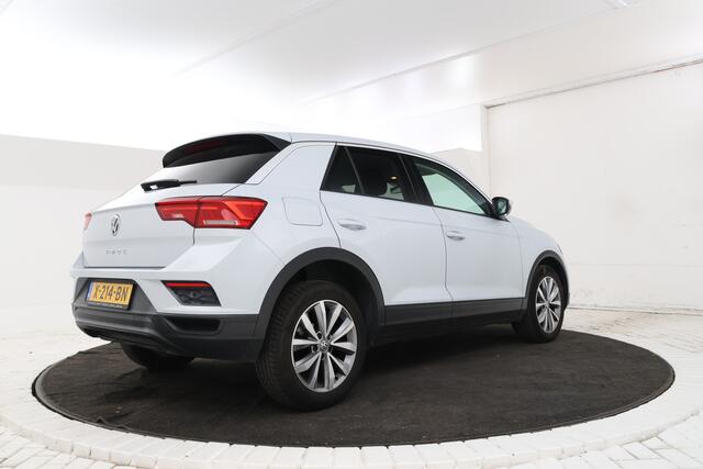 Volkswagen T-Roc 1.0 TSI Apple carplay, Climate, Lmv, – foto 3