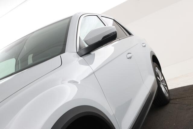 Volkswagen T-Roc 1.0 TSI Apple carplay, Climate, Lmv, – foto 8