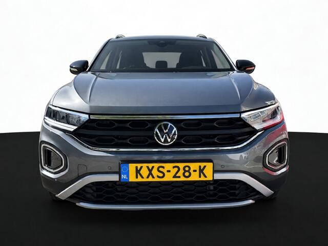 Volkswagen T-Roc TSI 115PK LIFE GOAL EDITION NAVI/CARPLAY/PDC