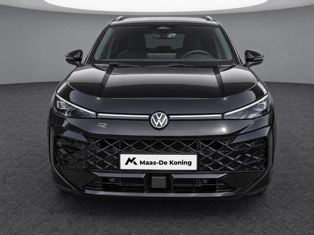 Volkswagen T-Roc 1.5 eTsi 150pk DSG R-Line First Edition · Camera · Apple/Android Car Play · Stoelverwarming · Alarm · Elek. Achterklep · P-Sensoren · IQ.Light · Garantie t/m 12-01-2028