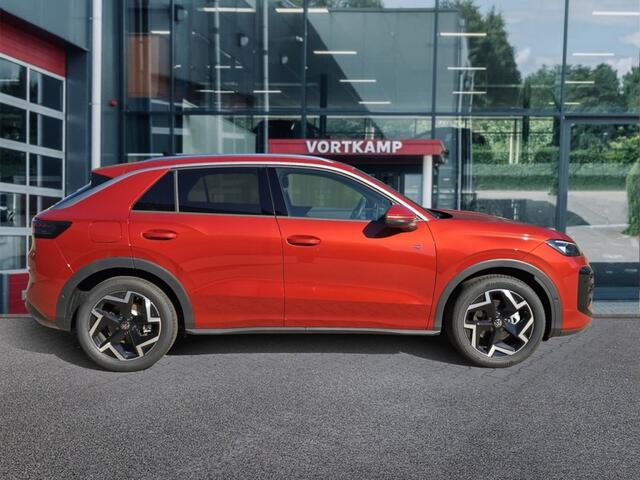 Volkswagen T-Roc 1.5 eTSI R-LINE TREKHAAK/CAMERA/ELEK-KLEP/ACC/IQ/STOEL+STUURVERW