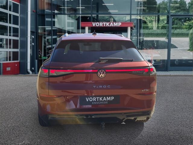 Volkswagen T-Roc 1.5 eTSI R-LINE TREKHAAK/CAMERA/ELEK-KLEP/ACC/IQ/STOEL+STUURVERW