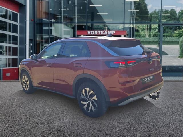 Volkswagen T-Roc 1.5 eTSI LIFE TREKHAAK/CAMERA/ACC/STOEL+STUURVERW