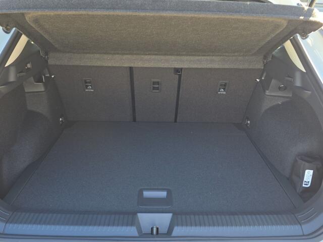 Volkswagen T-Roc 1.5 eTSI LIFE TREKHAAK/CAMERA/ACC/STOEL+STUURVERW