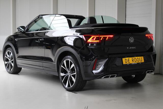 Volkswagen T-Roc Cabrio 1.5 TSI DSG R-Line Navigatie | 19" Misano | Stoel- en stuurverwarming | Matrix Led | Beats Audio