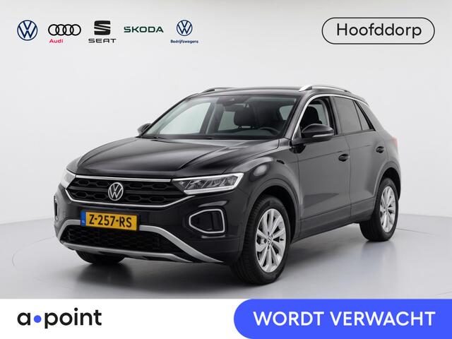 Volkswagen T-Roc 1.0 TSI Life Edition 110 pk | Verlengde garantie | Navigatie | Parkeersensoren (Park assist) | Achteruitrijcamera | Adaptieve cruise control |