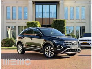Volkswagen T-Roc 1.5 TSI Style - Massagestoel - IQ Light