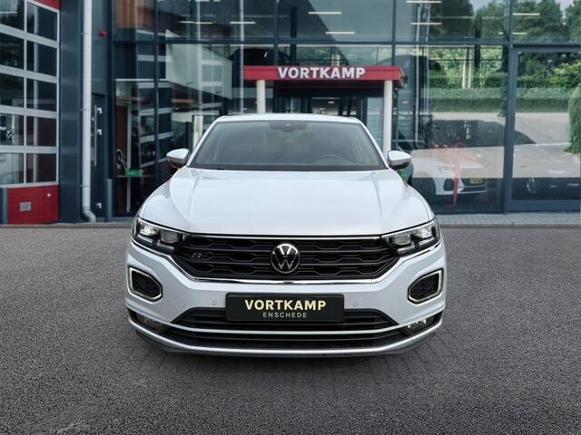Volkswagen T-Roc 1.5 TSI DSG R-LINE CAMERA/ELEK-KLEP/DIG-DASH/ACC/STOELVERW/NAVI