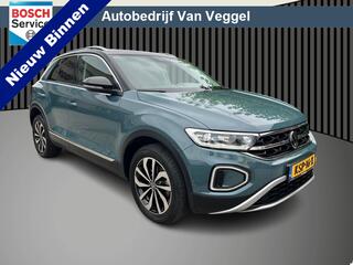 Volkswagen T-Roc 1.0 TSI Business Led, virtual cockpit, c