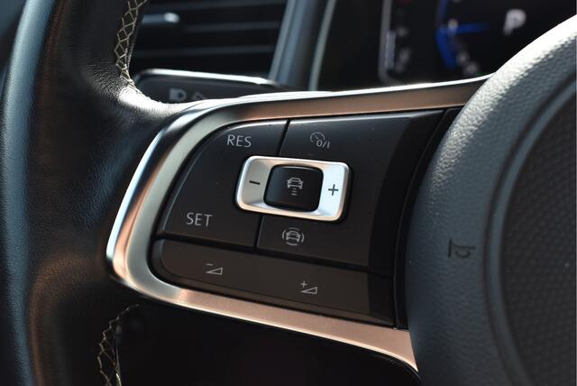 Volkswagen T-Roc Cabrio 1.5 TSI R-Line Stoelverwarming, Adaptive cruise, Camera, Carplay – foto 7