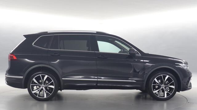 Volkswagen TIGUAN Allspace 1.5 TSI 150pk R-Line Business 7p. DSG / Navigatie / Camera / Stoel/Stuurverwarming / Trekhaak