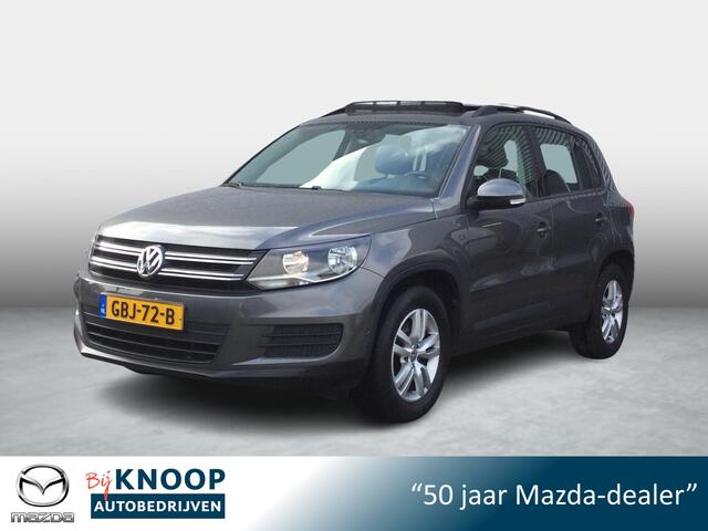Volkswagen TIGUAN 1.4 TSI Trendline | Pano dak | Climate control | PDC |