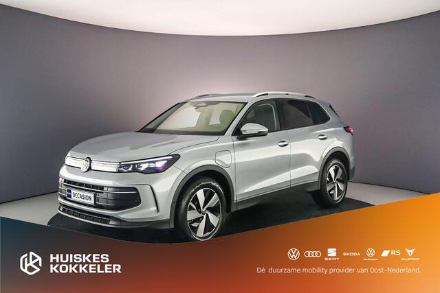 Volkswagen TIGUAN Life Edition 1.5 eHybrid 204pk DSG Automaat Adaptive cruise control, Elektrische achterklep, Achteruitrijcamera, Stoelverwarming, Parkeersensoren, Stuurwiel verwarmd, LED koplampen