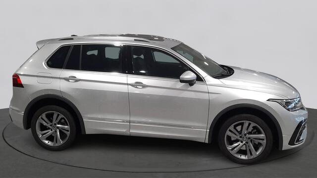 Volkswagen TIGUAN 1.4 TSI eHybrid 245pk PHEV R-Line Business+ | trekhaak | panoramadak