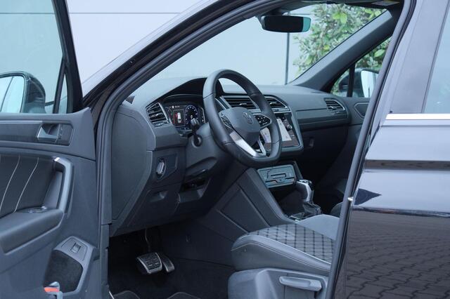 Volkswagen TIGUAN 1.5 TSI R-Line Business NL-auto PANORAMA !