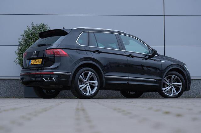 Volkswagen TIGUAN 1.5 TSI R-Line Business NL-auto PANORAMA !