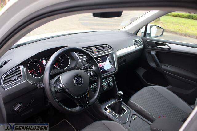 Volkswagen TIGUAN 1.4 TSI Comfortline Business | 2017 | Navi | Keurige auto! |