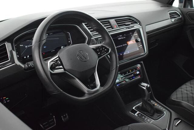 Volkswagen TIGUAN 1.4 TSI 245pk eHybrid R-Line Business Trekhaak Camera Stoelverwarming Virtual Cockpit Panoramadak Navigatie