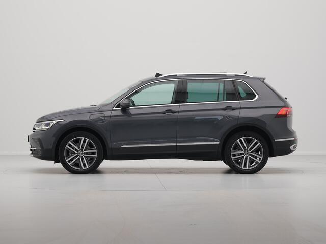 Volkswagen TIGUAN 1.4 TSI 245pk eHybrid Elegance Panorama Camera Side Assist Matrix Led 158
