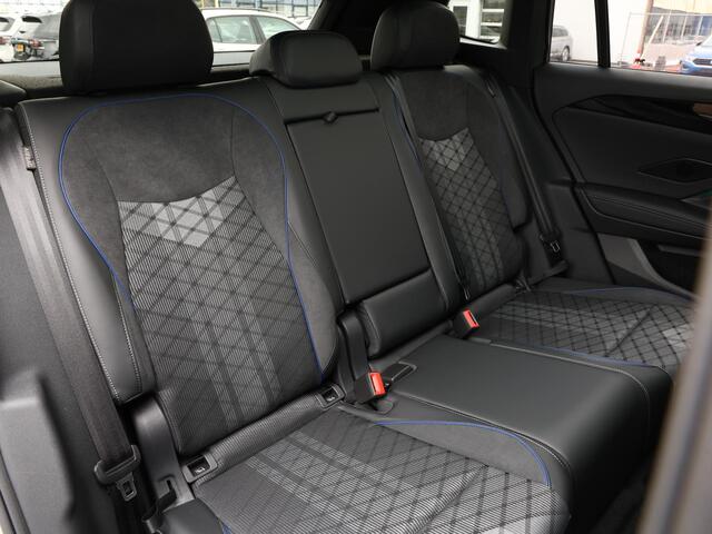 Volkswagen TIGUAN 1.5 eTSI R-Line Edition 150pk DSG | LED Plus | Panoramadak | Black Style | Winterpakket | Adaptieve Cruise Control | Navigatie | Climate Control | Camera |