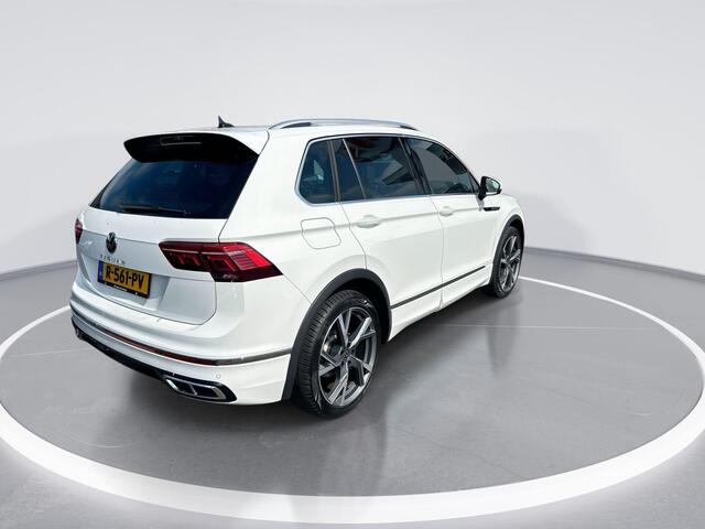 Volkswagen TIGUAN 1.5 Tsi 150pk DSG R-Line Business+ · Camera · Keyless · Elek. Achterklep · Apple/Android Car Play · 20'' Inch · Garantie t/m 17-11-2026 of 100.000km