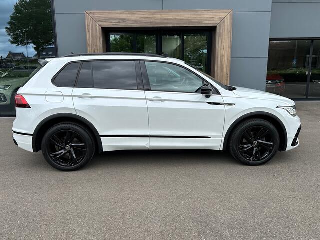 Volkswagen TIGUAN 1.5 TSI 150pk DSG R-Line Blackstyle | Panoramadak | Trekhaak | Rijklaar incl. 1 jaar Bovag garantie