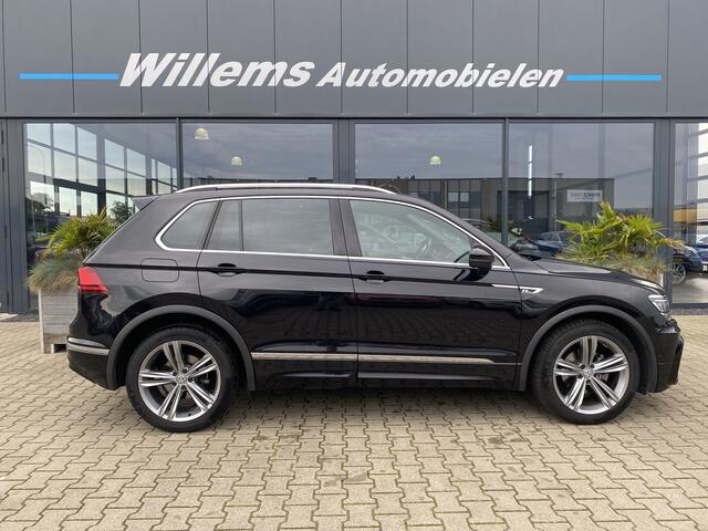 Volkswagen TIGUAN 1.5 TSI ACT Highline R- Line Elektrische Kofferklep, Panorama Dak & App-Connect