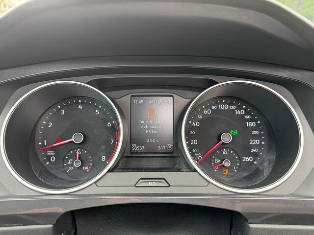 Volkswagen TIGUAN 1.4TSI 150pk autom ecc,navi,leer,panodak,lmv