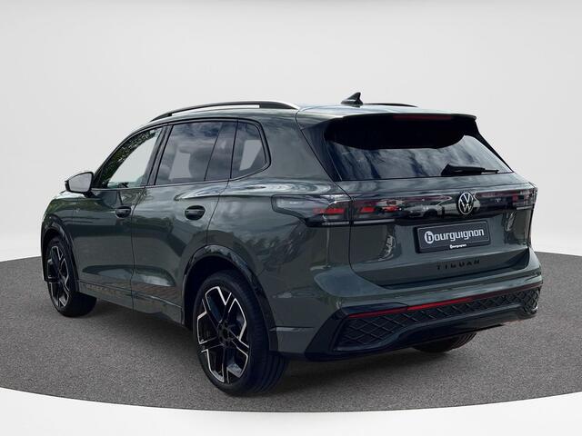 Volkswagen TIGUAN 1.5 TSI 110kW DSG R-Line | 150Pk | Leder | Pano dak | HUD | Trekhaak | ERGO Active | Verwarmde/gekoelde Sportstoelen